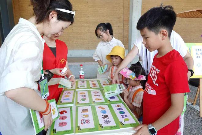 上孩子！来富阳这儿就对了！尊龙凯时网站持续三天！带(图7)