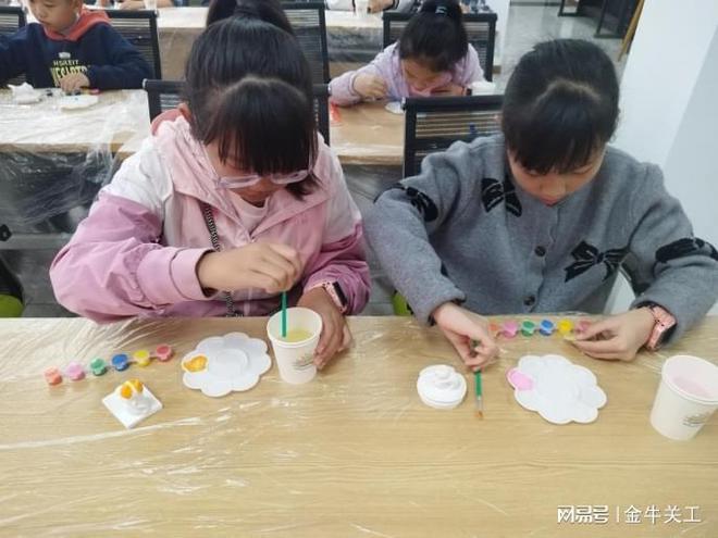 南街社区亲子手工坊文化活动尊龙凯时app网站成都市西(图1)