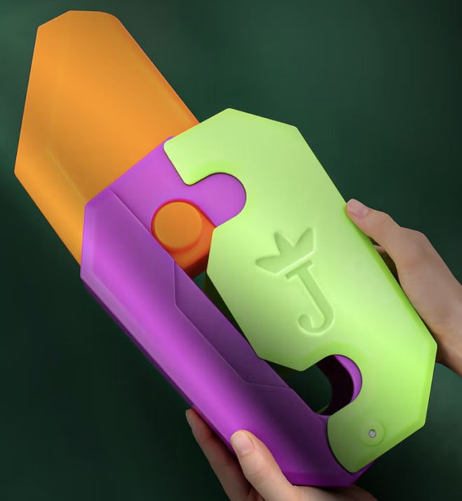 办、手机壳这个“黑科技”现在有手就会！尊龙AG人生就是博用3D打印做玩具、手(图8)