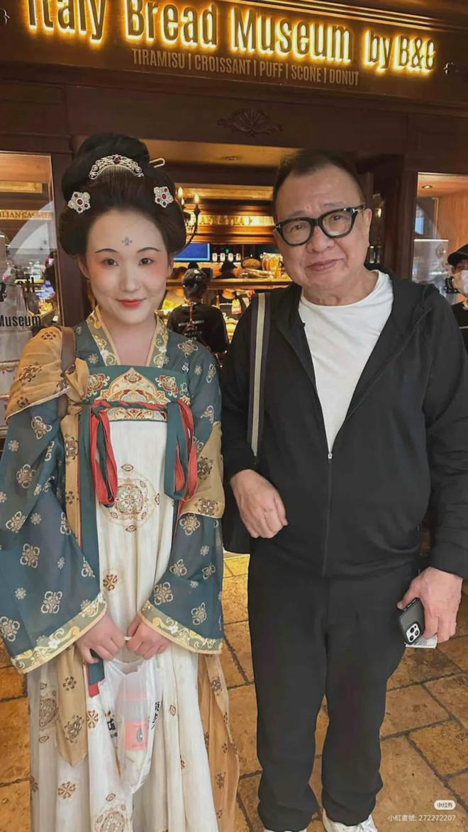 盐商富甲一方亿万身家近日同囡囡西安被捕获人生就是博-尊龙凯时金牌绿叶祖上是四大(图4)